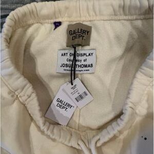 Brand new gallery dept. pants 100%authentic with original tag